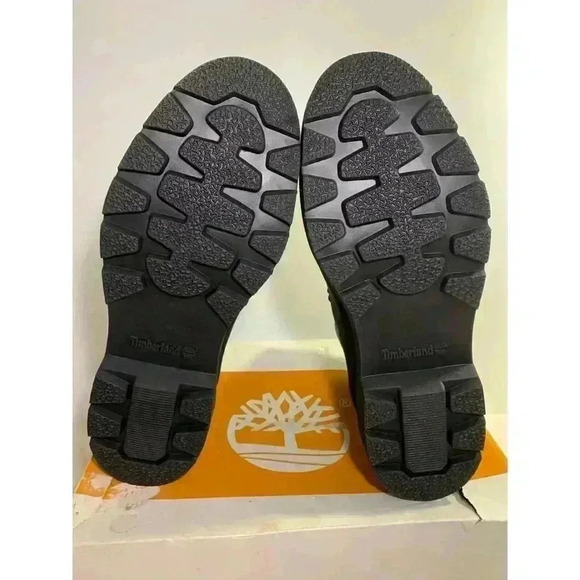 .393 Timberland Classic 6 IN, Waterproof boot Black Nubuck-US 13 MENS M/M - Picture 5 of 6